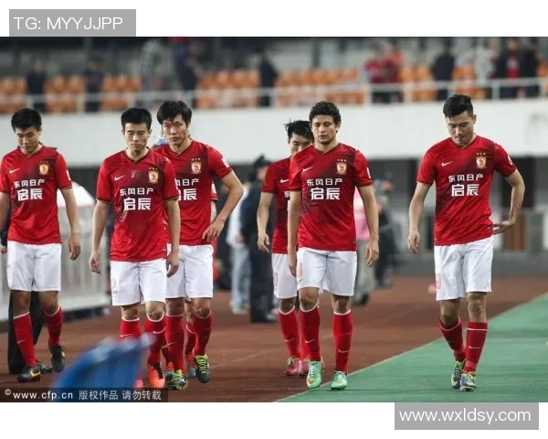 广州羽毛球队防守革新之路:从传统到现代的转型与突破 广州羽毛球队防守革新之路:从传统到现代的转型与突破