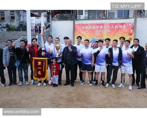 杭州排球队在全国排球团队协作排行榜中荣登第九名展现出色团队精神与实力 杭州排球队在全国排球团队协作排行榜中荣登第九名展现出色团队精神与实力