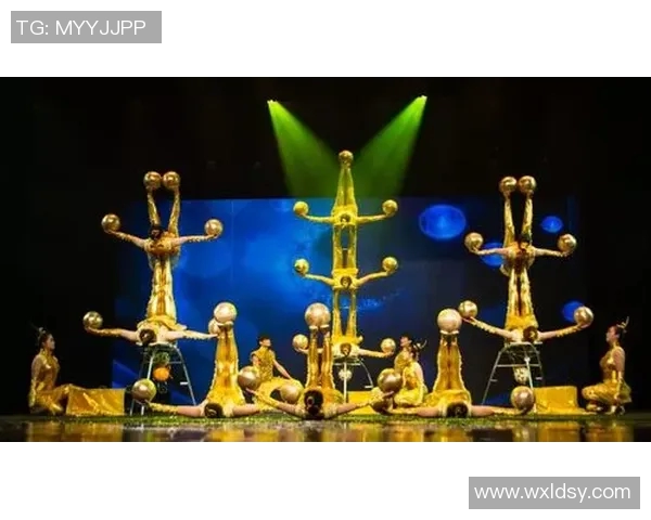 足球明星训练杂耍视频揭秘技巧与训练方法提升球技的秘密与乐趣 足球明星训练杂耍视频揭秘技巧与训练方法提升球技的秘密与乐趣