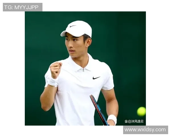 成都网球队的拼搏历程与大师赛的辉煌瞬间揭秘 成都网球队的拼搏历程与大师赛的辉煌瞬间揭秘