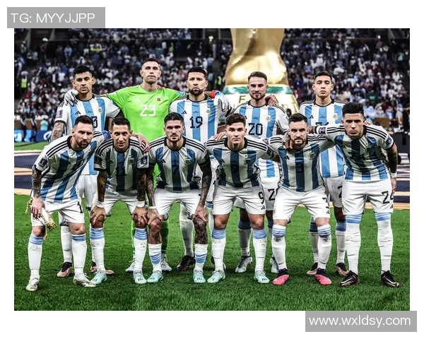 现世足球明星盘点及其在全球足坛的影响力与成就分析 现世足球明星盘点及其在全球足坛的影响力与成就分析